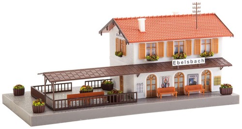 FALLER 131380 stazione secondaria Ebelsbach con corte coperta e pensilina | Zustand: Nuovo