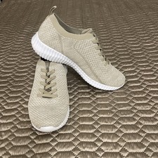 Skechers Sport Women's 10 memory foam slip on sneakers. Tan excellent condition