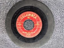 Columbia - Jimmy Boyd - I Saw Mommy Kissing Santa Claus - 4-39871 - 45 RPM