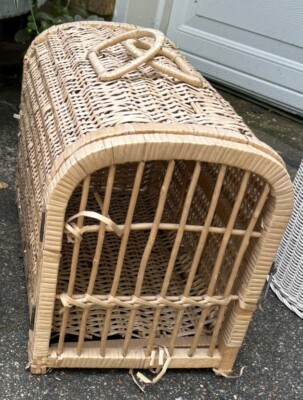 Vintage Wicker Rattan Transport Pet Carrier Medium Dog Or Cat