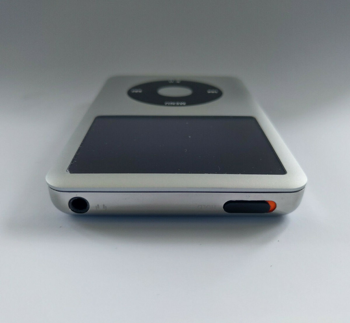 1TB iPod Classic 7th Generation | 2200mAh Battery & Flash Memory