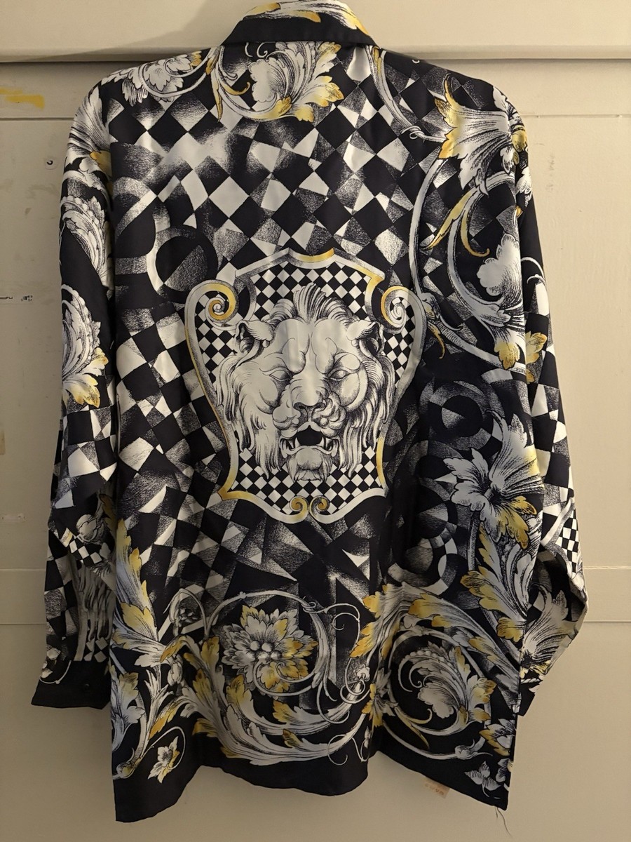 90s GIANNI VERSACE シルクシャツ ブラック メデューサボタン Gianni Versace Vintage 90s Silk Barocco Lion Head Black Gold