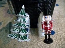 *NEW* TWO BATH AND BODYWORKS PLUG-IN WALLFLOWERS~NUTCRACKER AND SNOW TIP TREE