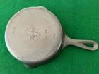 Vintage Griswold #5 Cast Iron Skillet 724-H, Small Logo, Erie, PA, Sits Flat!