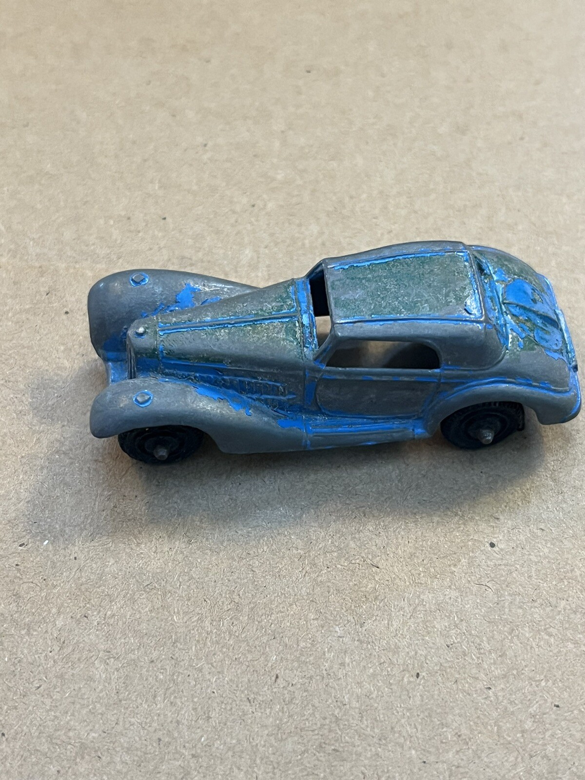 Picture 4 of 6