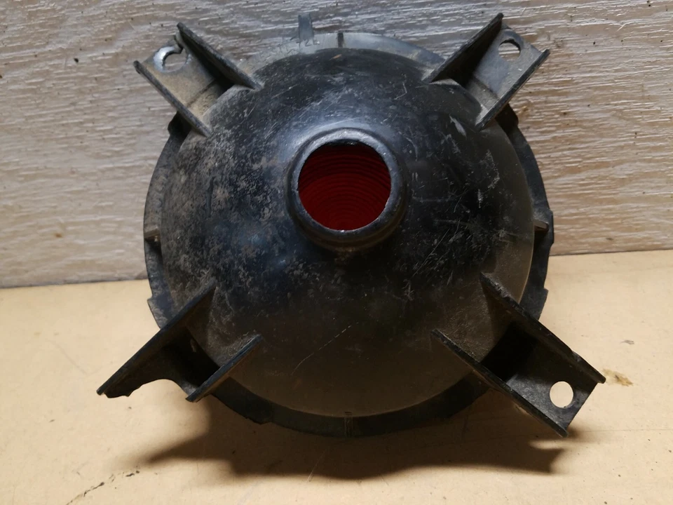 1972 1973 1974 Plymouth Barracuda Cuda LUZ TRASEIRA EXTERNA 74 73 72 - Imagem 4 de 4