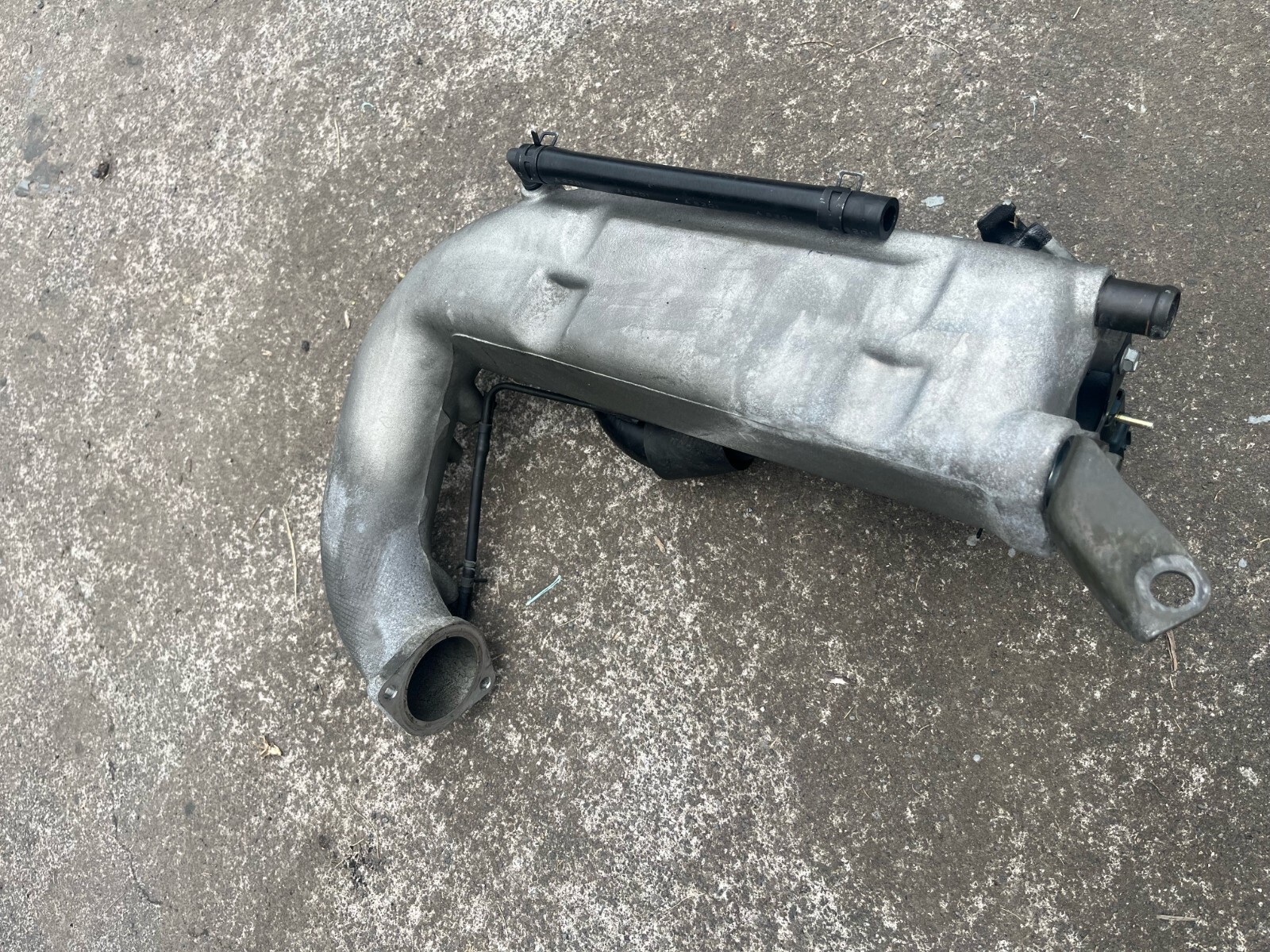 1jz-gte Turbo Air tube / J pipe for JZX110 or JZS171, Toyota OEM