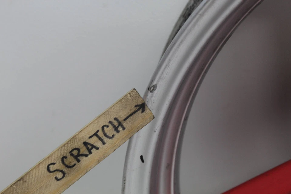 MV Agusta F4 1000 06-08 aro de roda dianteira fabricante de equipamento original 17 x 3,50 reto - Imagem 3 de 4