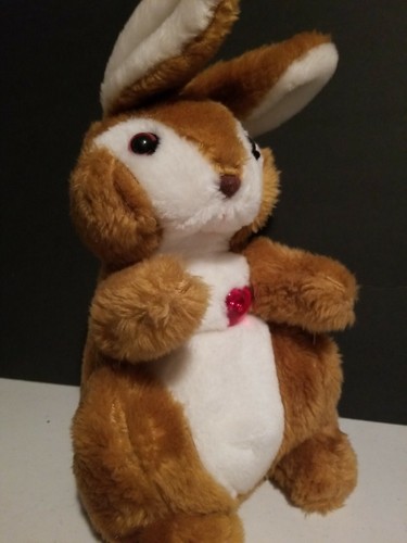 VINTAGE NOBLE ARTS STUFFED ANIMAL PLUSH BUNNY RABBIT MUSICAL LIGHTS UP RARE HTF - Picture 3 of 5