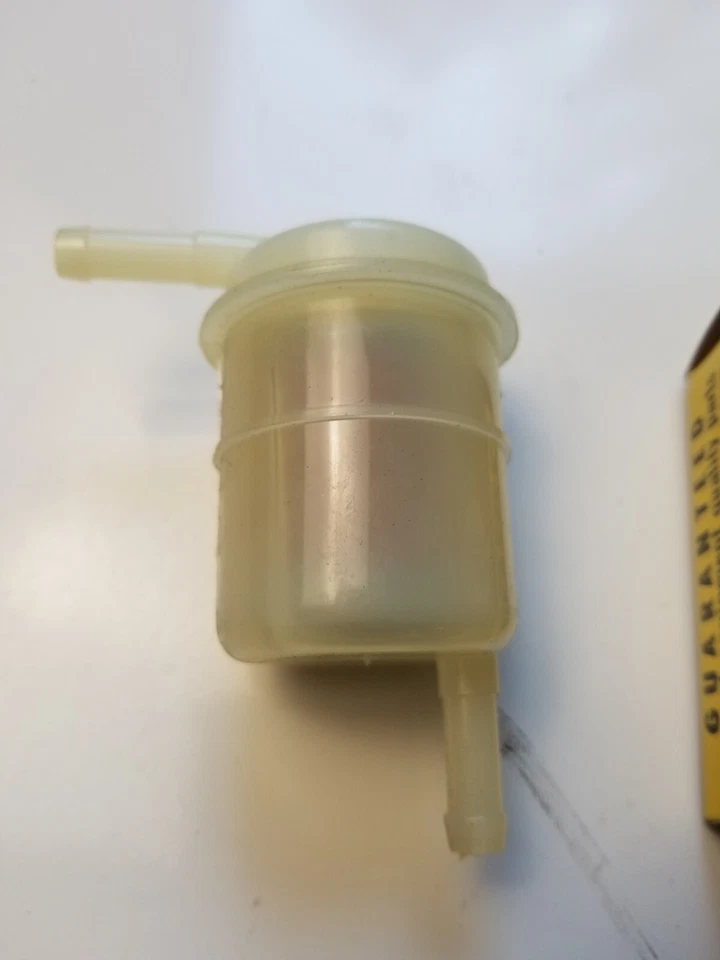 Filtro de combustible vintage Cosmetal 324427 1966-1980 Datsun, Opel, Dodge Colt Foto 4 de 4