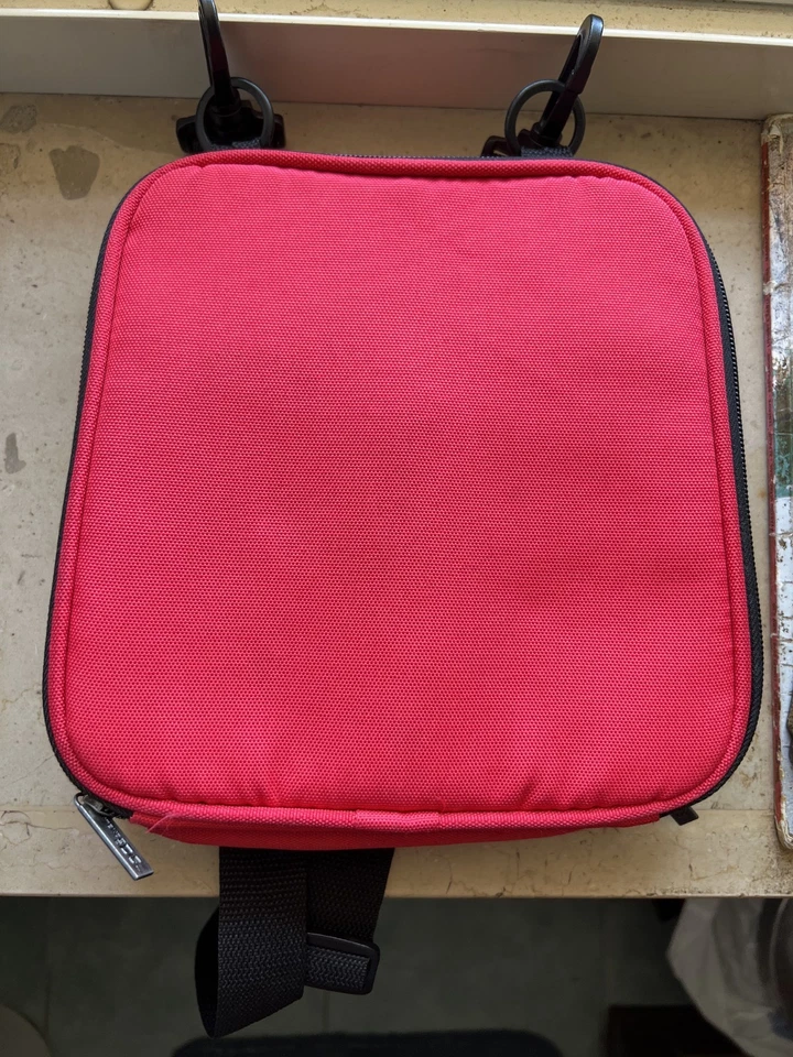 Official Nintendo DS Super Mario Travel Bag - Immagine 4 di 4