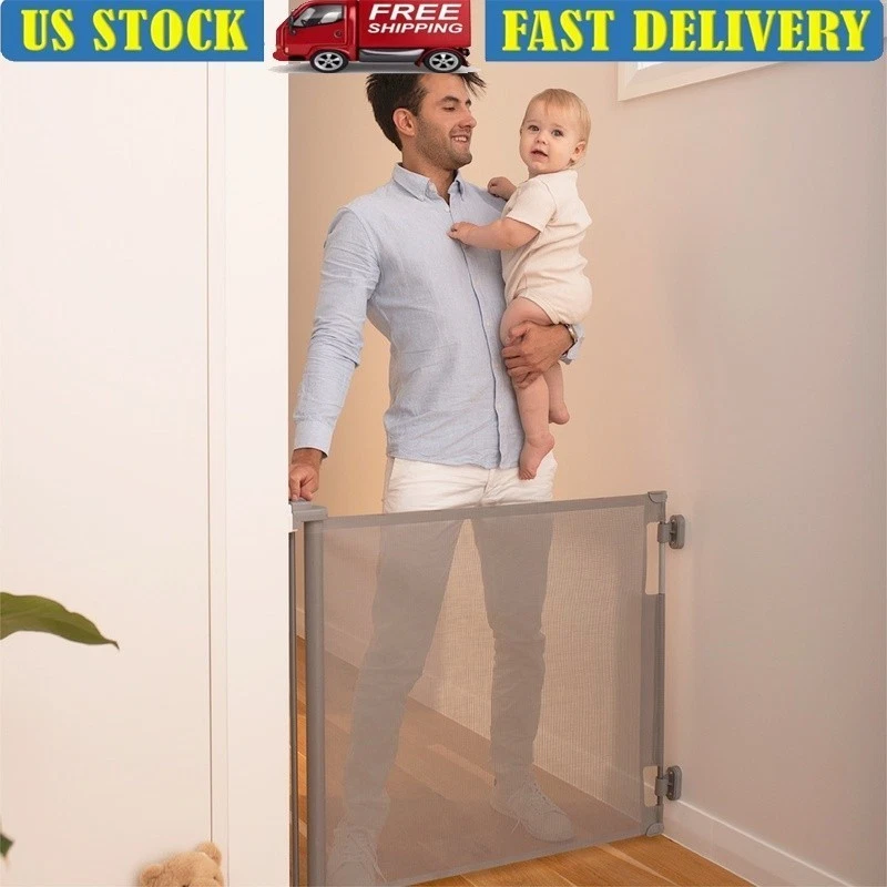 Retractable Baby Gate Indoor Outdoor Child Pet Safety Easy One-Handed Operation