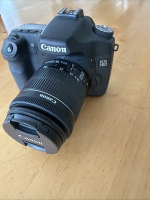 Canon EOS 50D 15,1 MP Digitalkamera - Schwarz (Kit mit EF- 18-55mm Objektiv )