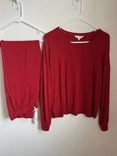 Soma Weekend Lounge Set Top And Drawstring Jogger Pants Red Solid Size Large