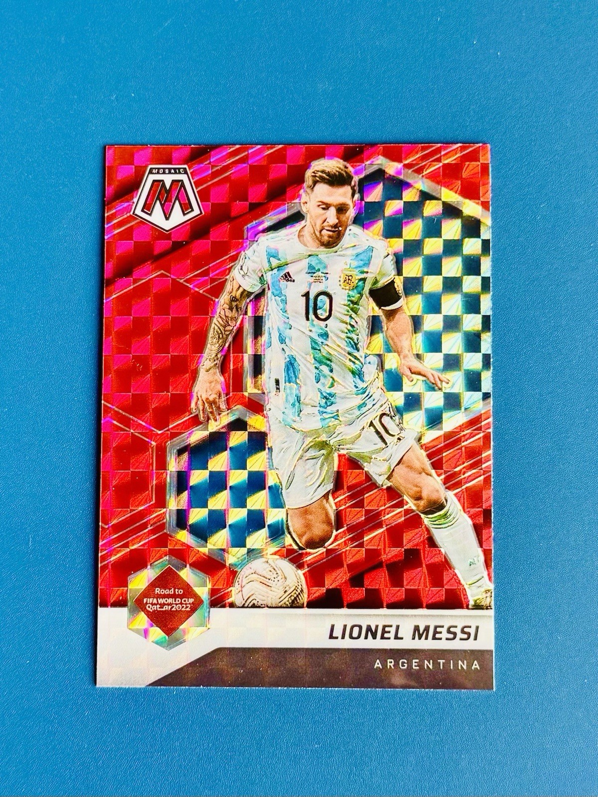 2021-22 Lionel Messi Silver & Red Mosaic Prizm Refractor World Cup 5(Cards) view 3