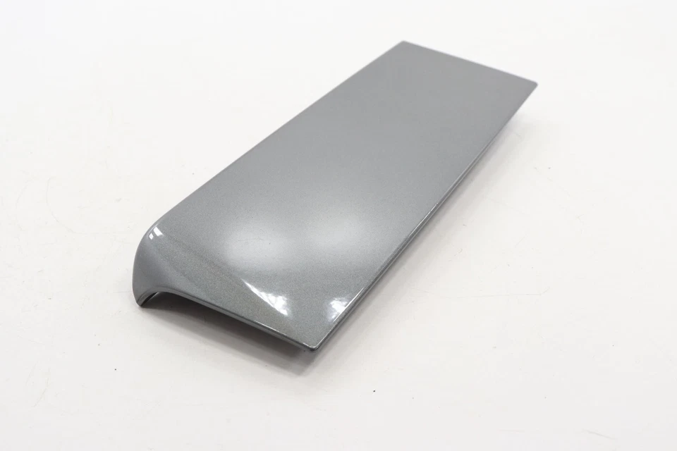 2017 - 2024 NISSAN TITAN REAR LIFTGATE RIGHT SPOILER COVER PANEL OEM GRAY_KAD - Image 2 of 4