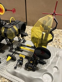 LEGO Blacktron 6987 Message Intercept Base - 100% Complete