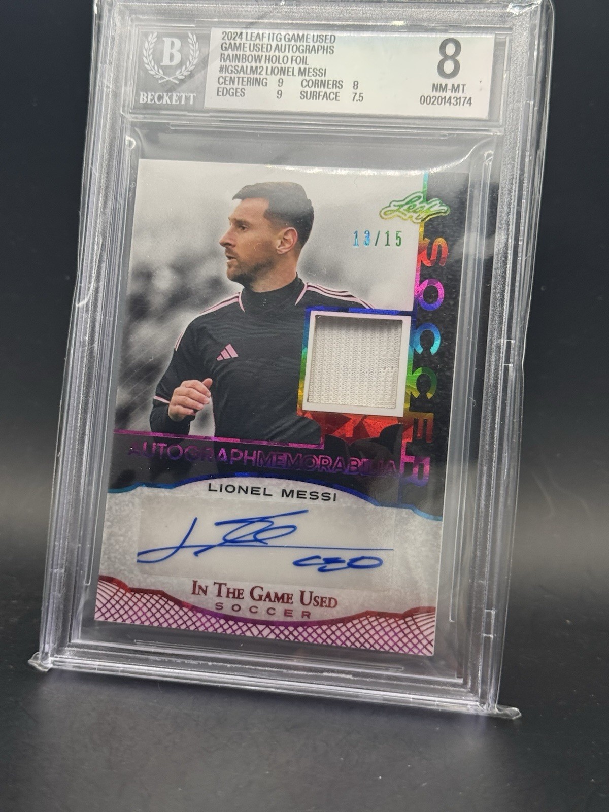 Lionel Messi 2024 Leaf ITG Game Used Patch Auto Rainbow /15 BGS 8 Argentina view 4