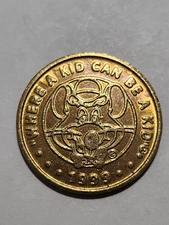 Chuck E. Cheese Game Token 1999 - Adult Mouse