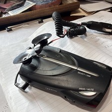 Cobra XRS 9675 Radar/Laser Detector X K Ka Bands City/Mute w/ Mount Cord