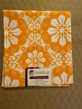 Creative Cuts Fabric 18in X 21in