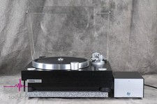 YAMAHA GT-2000 Direct Drive Turntable w/Power supply in Very Good condition