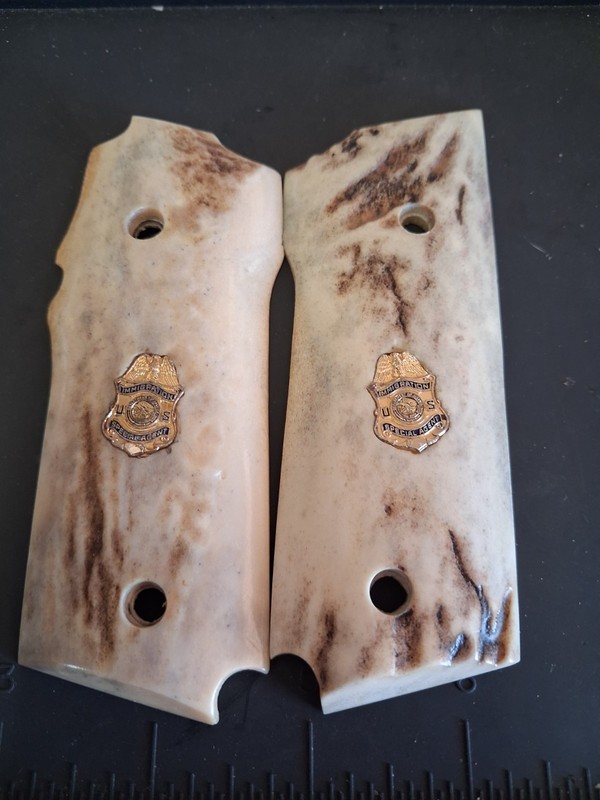 Custom stag US Border Patrol pistol grips S&W model 645