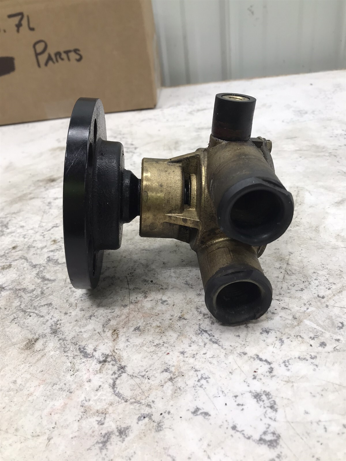 89 Volvo Penta 5.7 L 350 V8 AQ271C GM Boat Engine sea water pump eBay