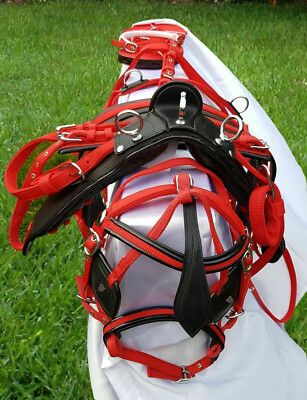 NYLON FAHRGESCHIRR SET ZWEIFARBIG ROT/SCHWARZ FÜR EINZELPFERD IN ALLEN GRÖßEN