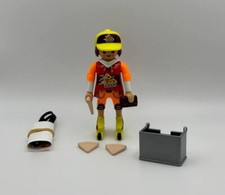 Playmobil 71456 Figuren Serie 25 Girls - Pizza Lieferantin auf Inline Skates NEU