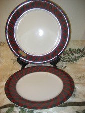 Arita TARTAN 1 Chop Plate / Charger 1 Dinner Plate Red Plaid EUC Minty