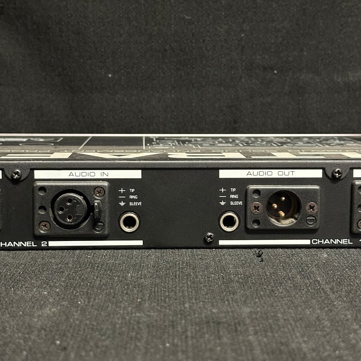 ULTRAFEX II EX 3100 BEHRINGER Multiband Sound Enhancement ULTRAFEX II EX 3100 BEHRINGER Multiband Sound Enhancement