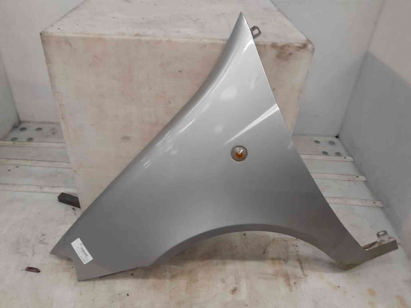 Front left wing Fiat Punto II 46849395
