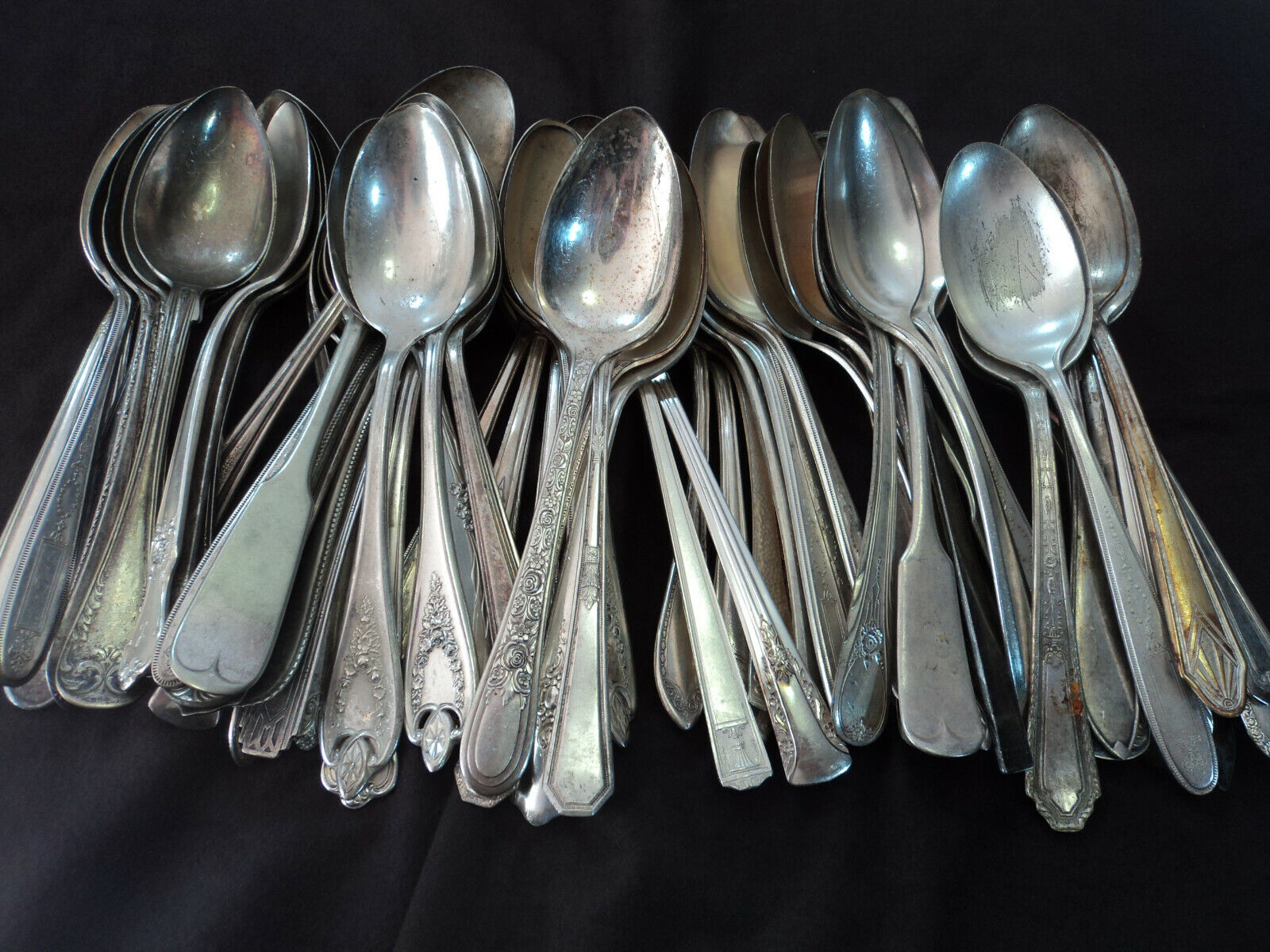 Silverplate OVAL TABLE SERVING SPOON Lot of 100 Craft Use Assorted Flatware 