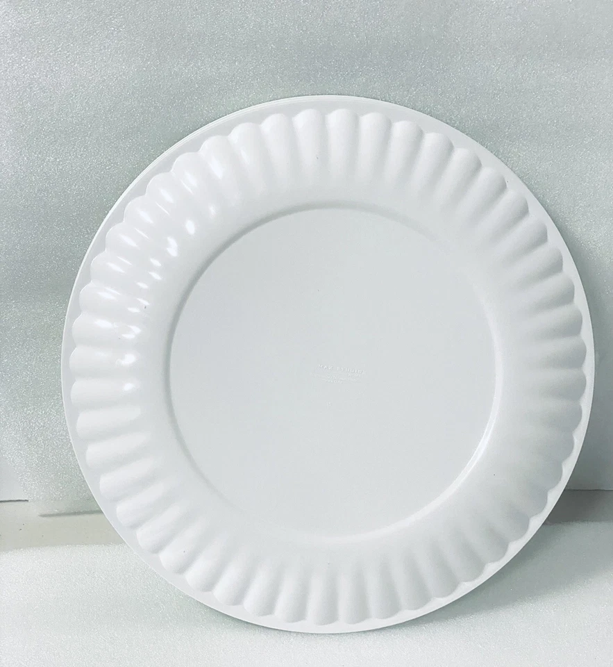 Max Studio Melamine 6 Plates Green With White Sail Boats 10.5” Dinner EUC - Image 2 of 4