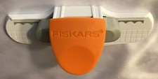 Fiskars Paper Punch Cutting Tools Art Crafts Supply Border Trimmer Design Edges