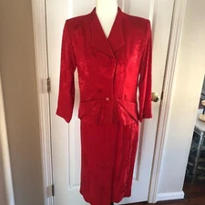 Sarah Williams 2 Piece Blazer and Skirt 100% Silk SIZE: 4-READ DESCRIPTION BELOW