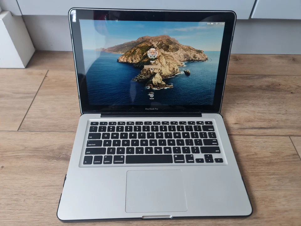 Apple MacBook Pro 13" 2012 · i5 · 16GB · 1TB, photo 1 of 5