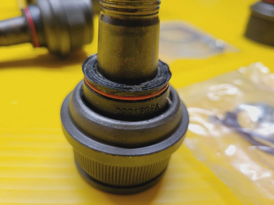 Комплект верхних нижних шаровых шарниров XRF PLATINUM F250 F350 Ram 2500 3500 4x4 ПОЖИЗНЕННАЯ ВОЙНА - Изображение 3 из 4