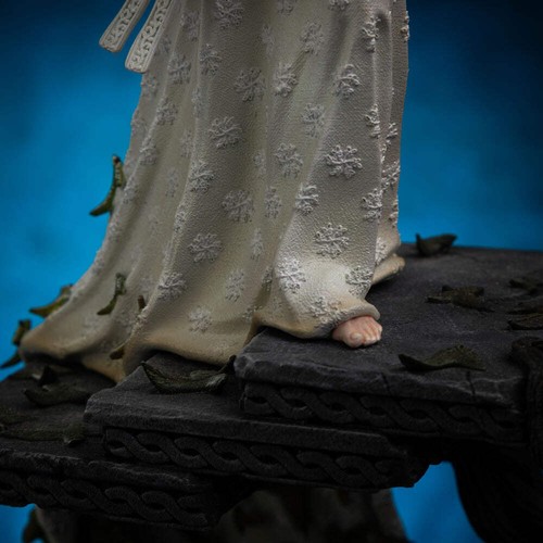 IRON STUDIOS the Lord of the Rings Galadriel 1/10 Tenth Scale Statue Figure NEW - Picture 9 of 12