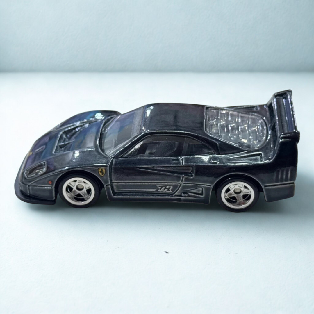 HOT WHEELS SUPER TREASURE HUNT FERRARI F40 COMPETIZIONE STH RIVET