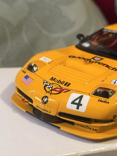 1:18 2002 Chevrolet Corvette C5-R #4 24hrs ALM Series Road America - AUTOart - Afbeelding 11 van 22