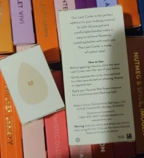 Red Aspen Lash Curler & Makeup Sponge