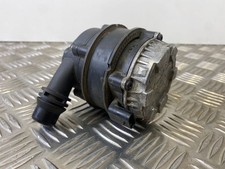 Mercedes-Benz GLE W167 2022 Zusatzwasserpumpe A0005002686 GNR14904 Mercedes-Benz GLE W167 2022 Zusatzwasserpumpe A0005002686 GNR14904