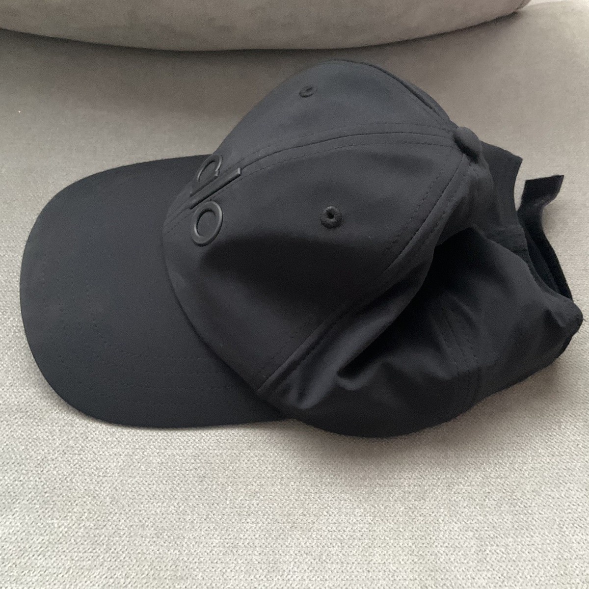 alo ブラック キャップ Alo Yoga Performance Off-Duty Cap Black/Black | eBay
