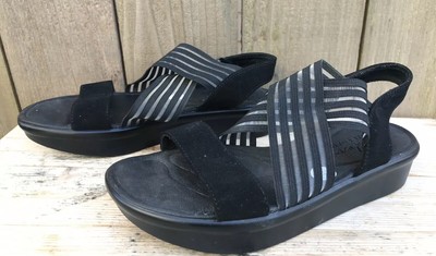 skechers bumblers stop and stare