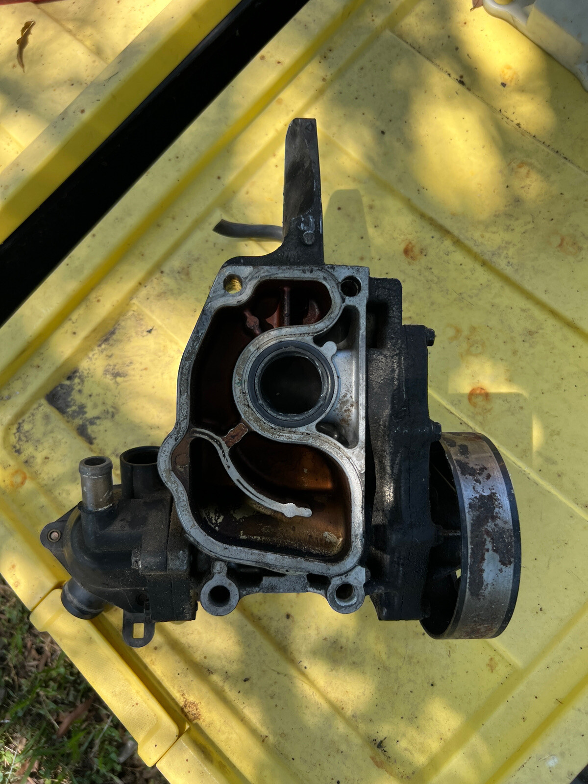 0206 RSX BASE EP3 SI OEM Factory Water Pump Housing K20A3 bracket 03