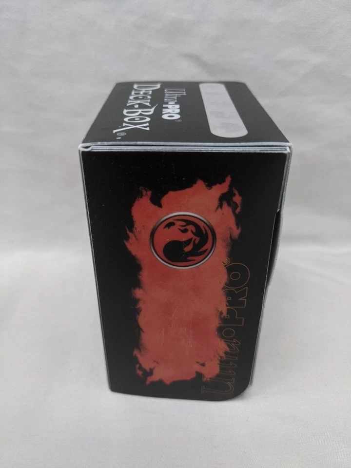 Ultra Pro 2013 Chandra Pyromaster Red Mana Symbol 80 Ct Deck Box - Image 2 of 4