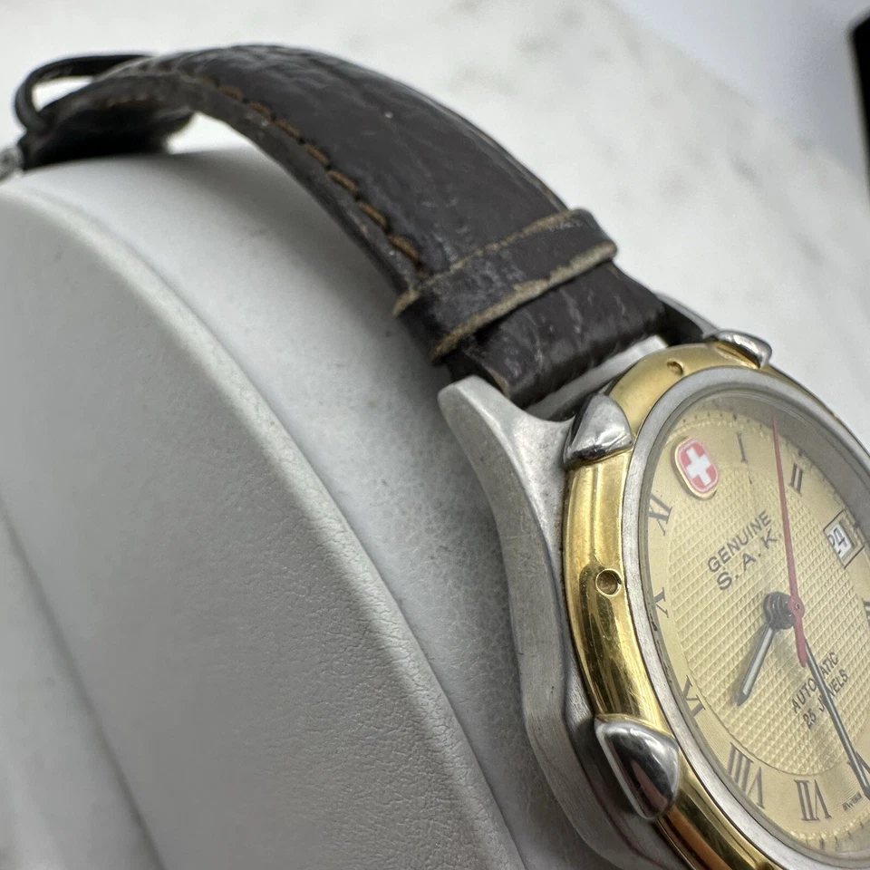 Vintage Men’s RARE S.A.K. Wenger Automatic 25 Jewels 2 Tone Watch, Working - Image 4 of 4