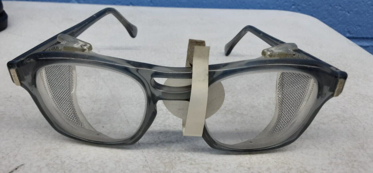 小物 american optical flex fit Vintage 60s AO American Optics Flex Fit Safety Glasses 5 1/2 S Z87